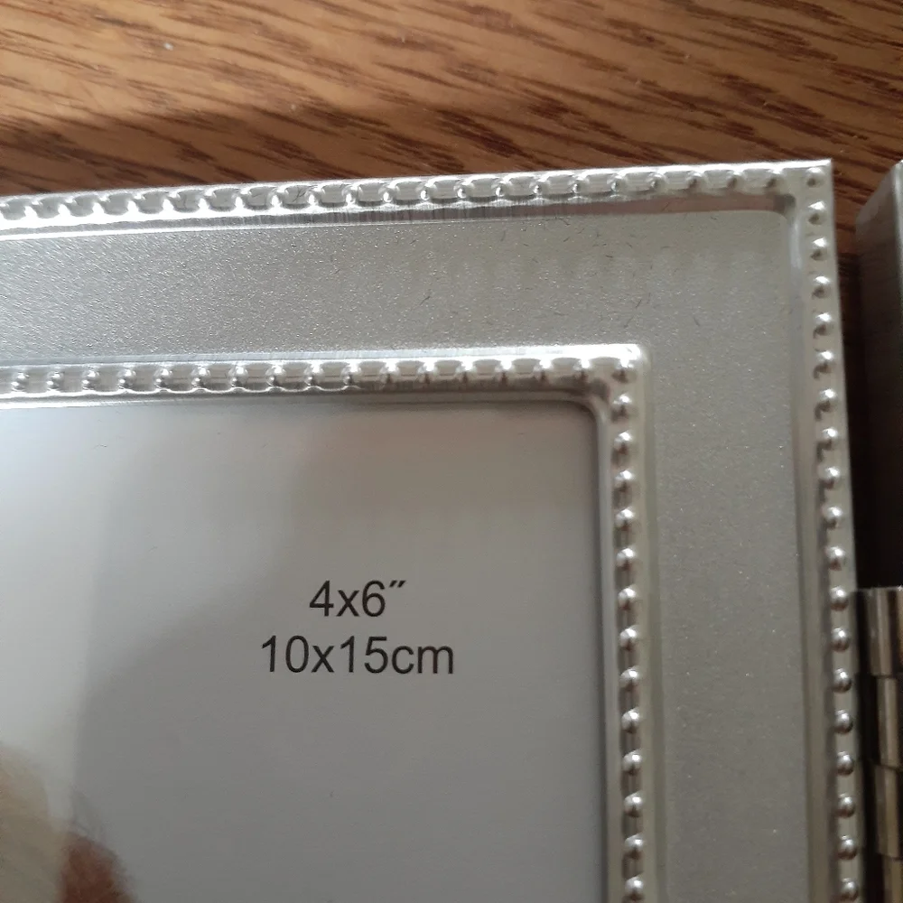 Double Metallic Photo Frame - Picture 2 of 3